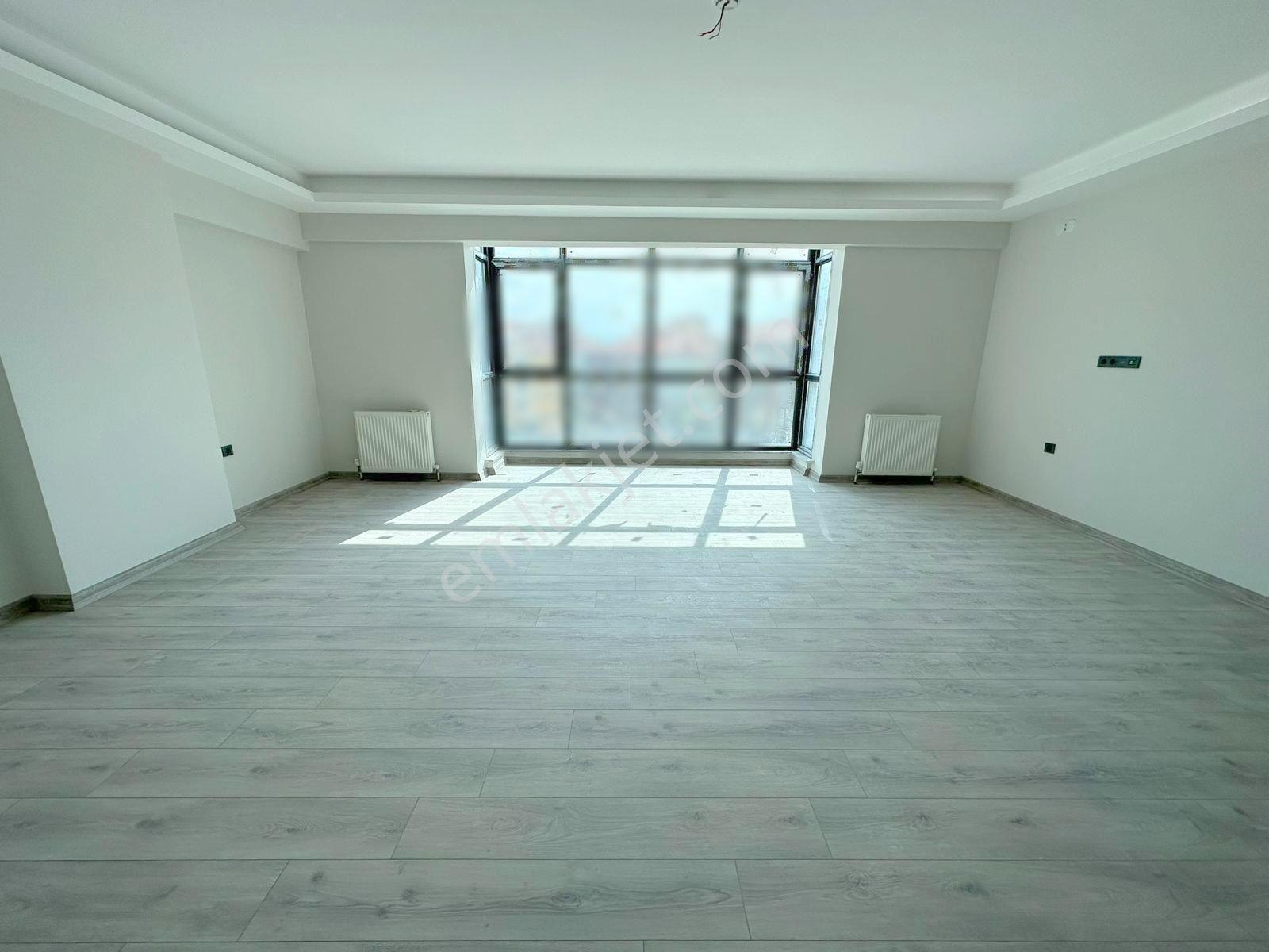 Ovacık Mahallesinde Tam Donanımlı Sitede 3+1 Satılık Daire | Prestijli Ve Konforlu Yaşam - Görsel 7