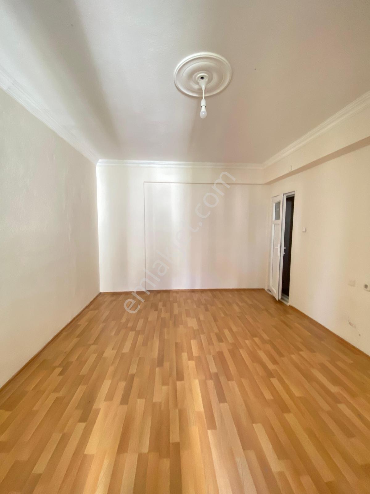 Turkuaz'dan Kılavuz Spor Kompleksi Yakını Güney 3+1 Kiralık - Görsel 25