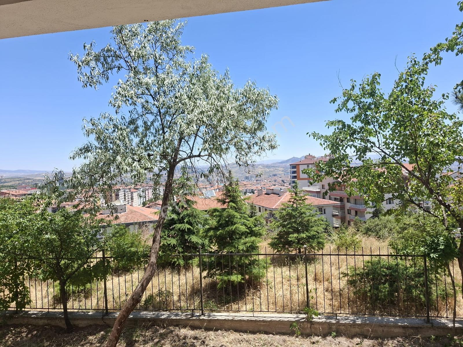 Ufuktepe Cd. Üzeri Pazar Yeri Yakını 3+1 Kiralık Daire - Görsel 11