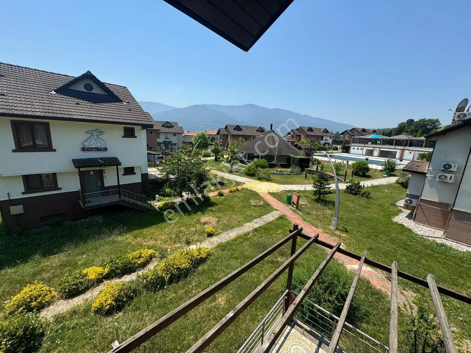 Crystal Continental Sitesinde Satılık 5+1 Villa - Görsel 6