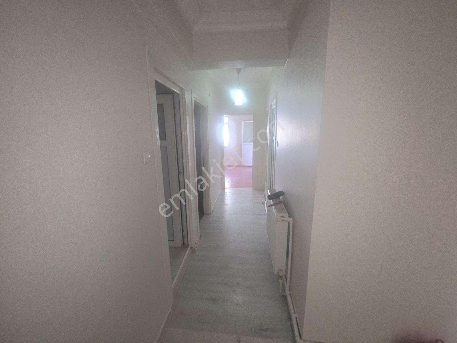 Atatürk Mahallesi Salı Pazarı Mevki 3 Kat 3+1 Kiralık - Görsel 11