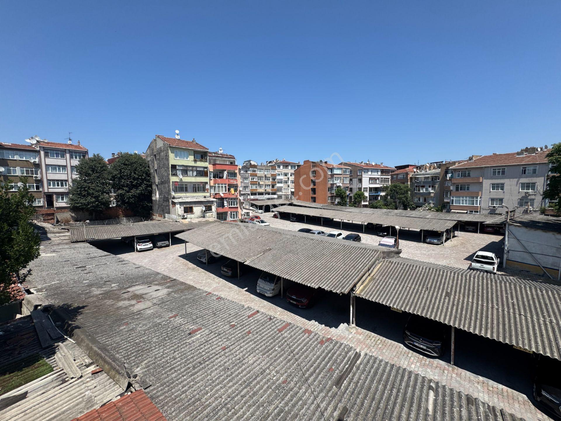 Turyap' Tan Fatih Mevlanakapıda Ara Kat Geniş Ve Temiz 2+1 Satılık Daire - Görsel 24