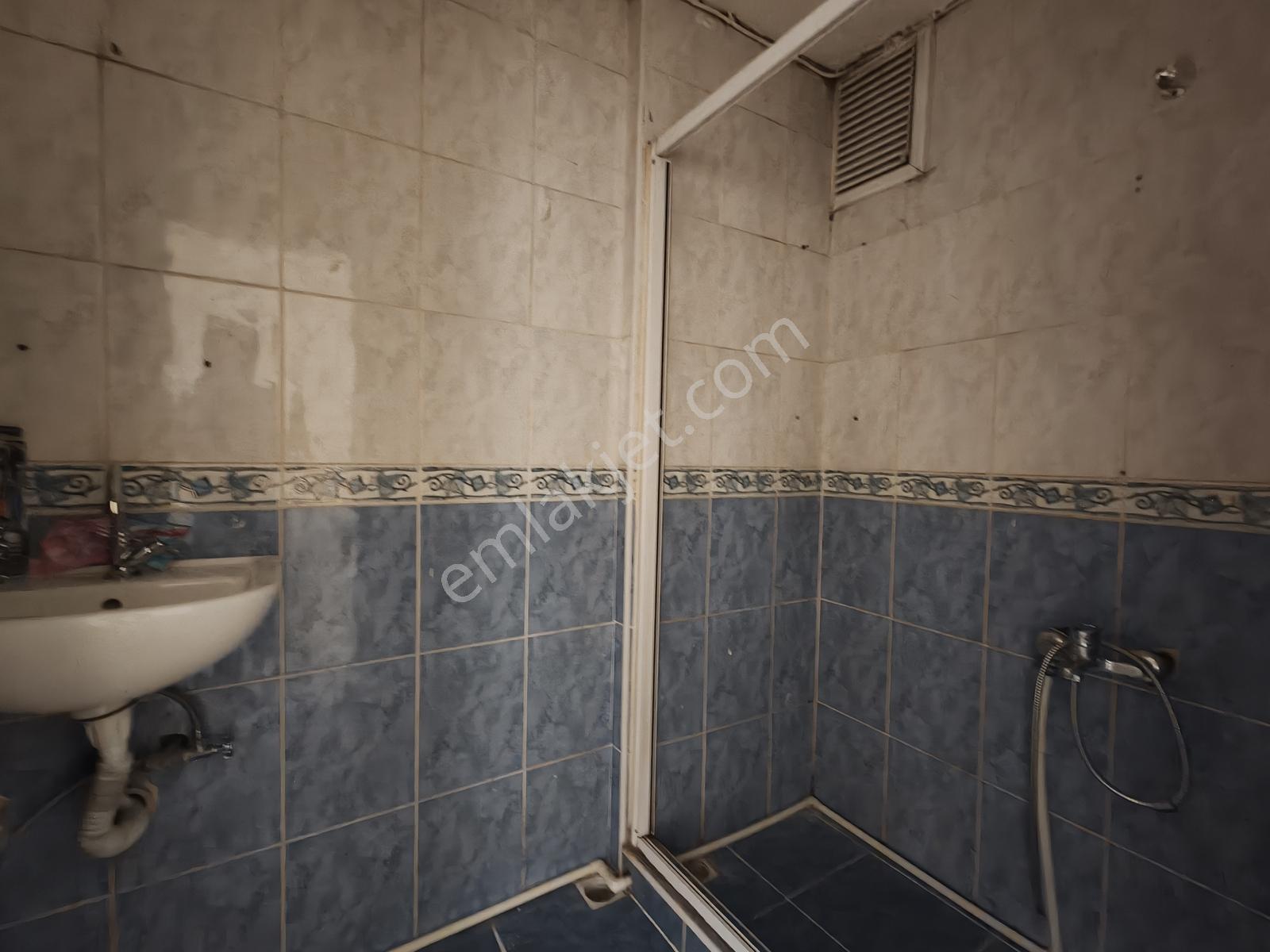 Bursalı Tahir Caddesin De Satılık 2+1 Yatırımlık Daire - Görsel 9