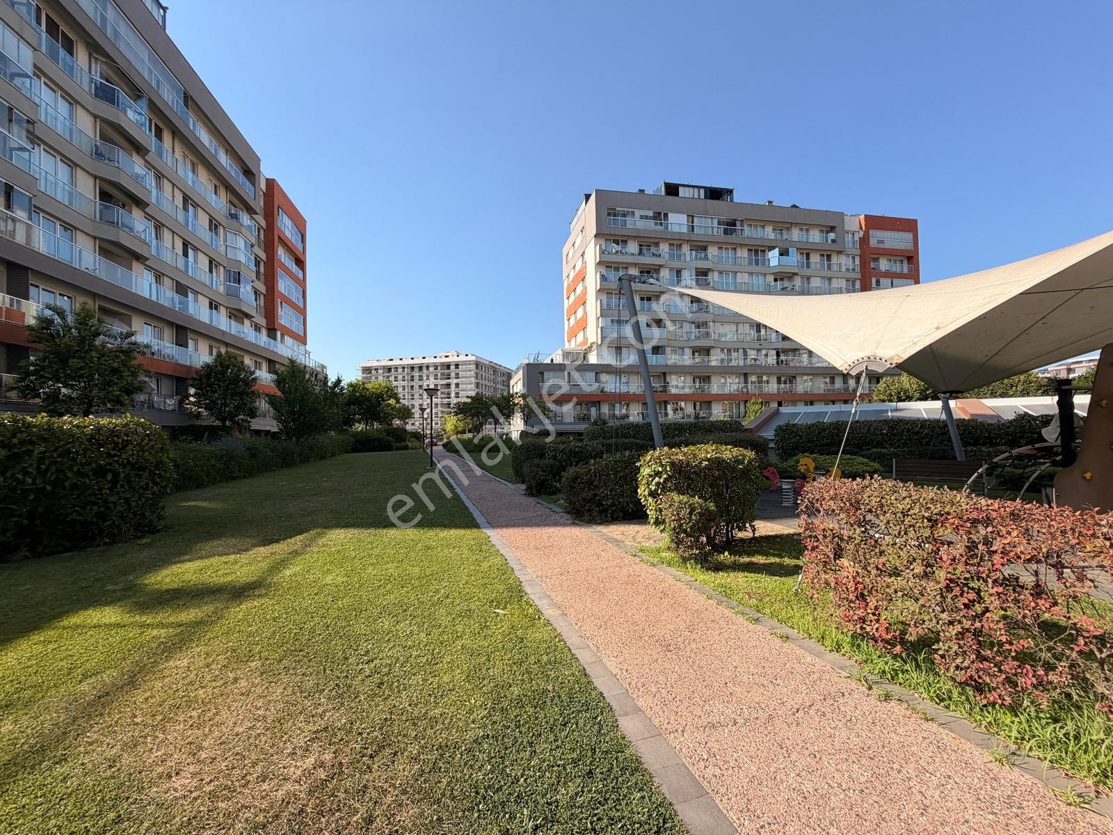 Sultanbeyli Suryapı İdilla'da Satılık Eşyalı 1+1 Lüks Daire - Görsel 31