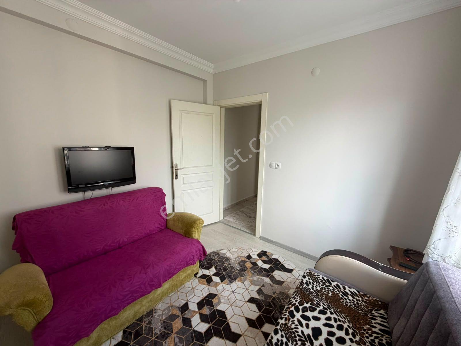 Pınar Mahallesi Cadde Üzeri Kiralık 2+0 Eşyalı Arakat Daire - Görsel 7