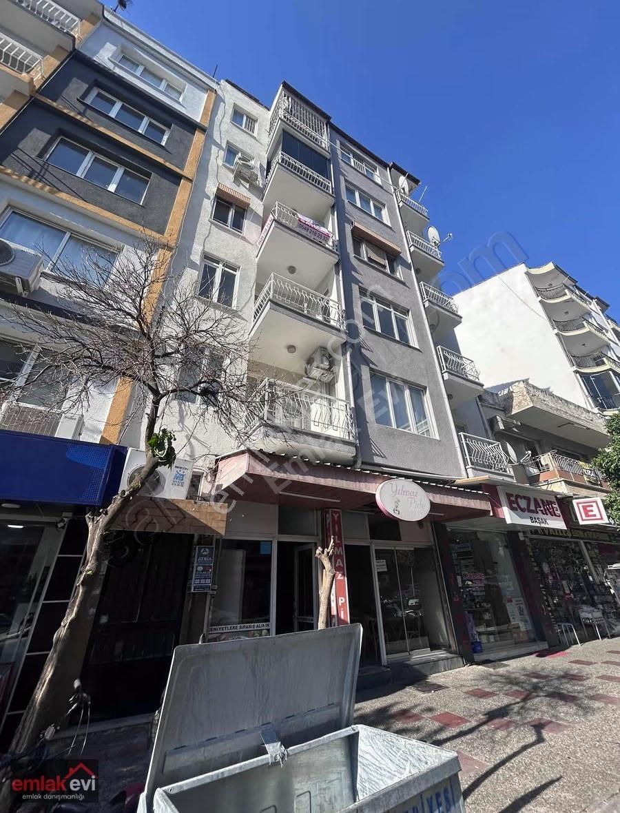 Emlak Evi'nden Batı Gazi Bulvarı Üzerinde Satılık 3+1 Daire - Görsel 23