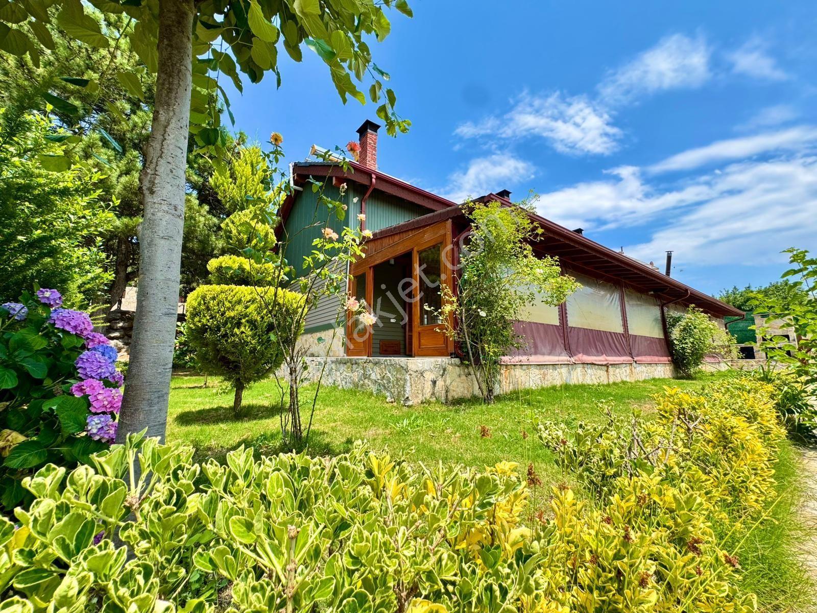 Gümüş'den 2665 M2 Arsa İçerisinde 3 Adet Havuzlu Villa - Dağ Evi - Görsel 22