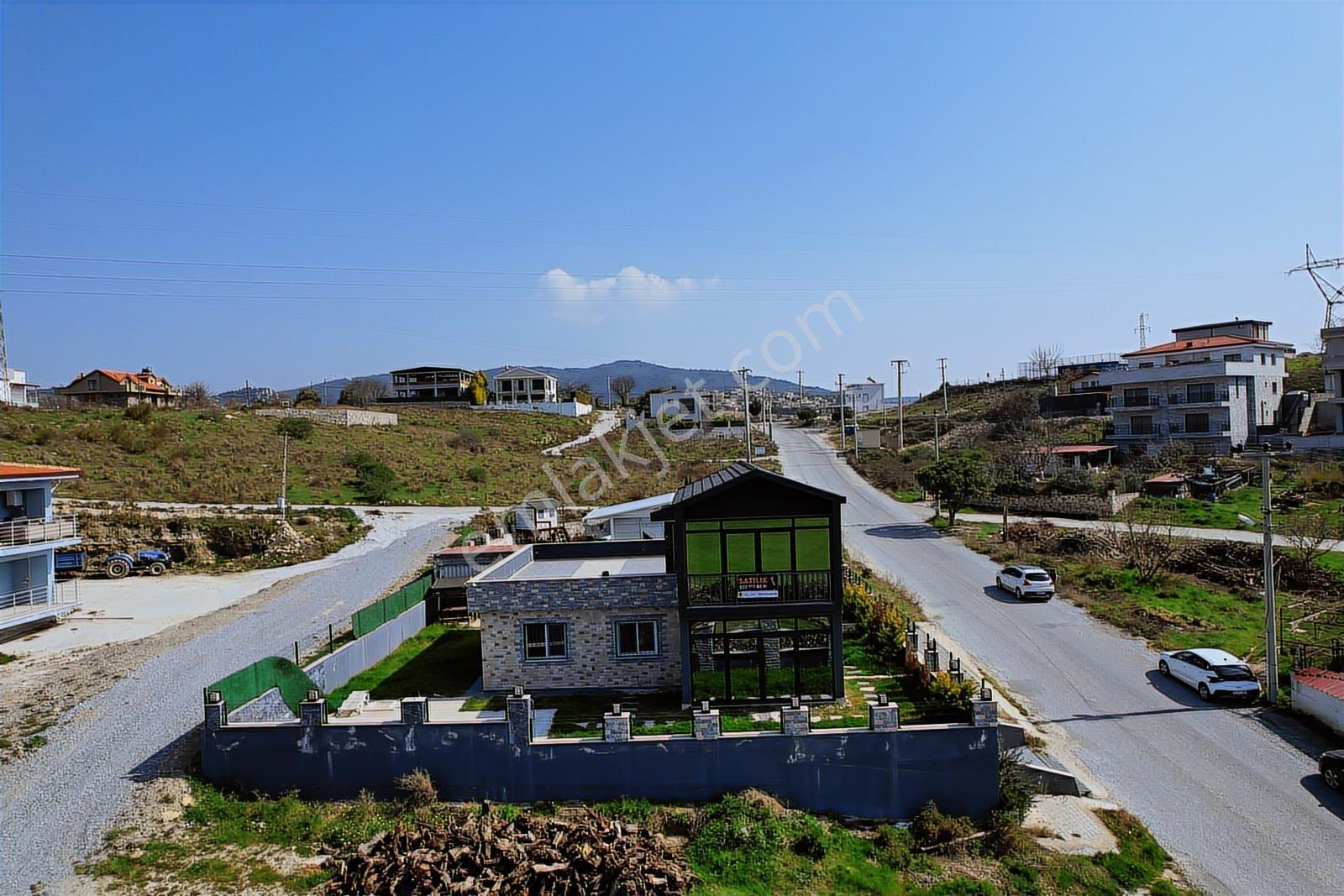 Kuşadası Yaylaköy'de Deniz Manzaralı Özel Havuzlu Lüks Villa - Görsel 3