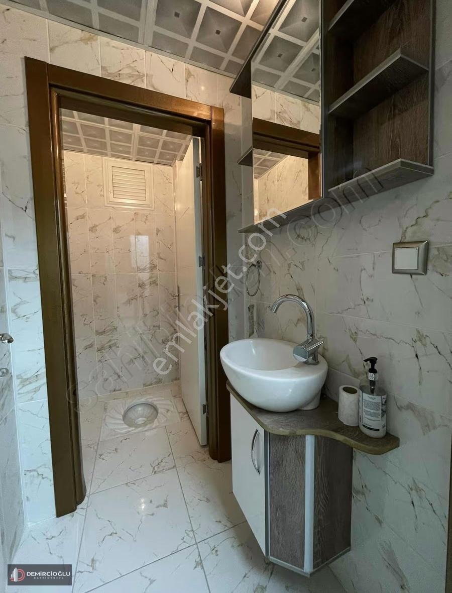 Tramvay Hattında Üniversite Yakınında 2,5+1 Eşyalı Lüx Kiralık - Görsel 7