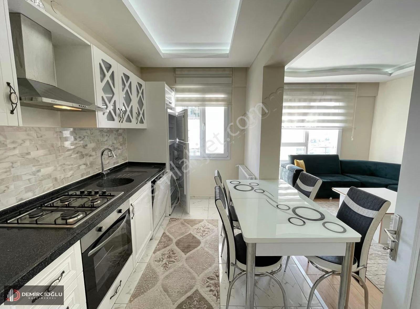 Tramvay Hattında Üniversite Yakınında 2,5+1 Eşyalı Lüx Kiralık - Görsel 18