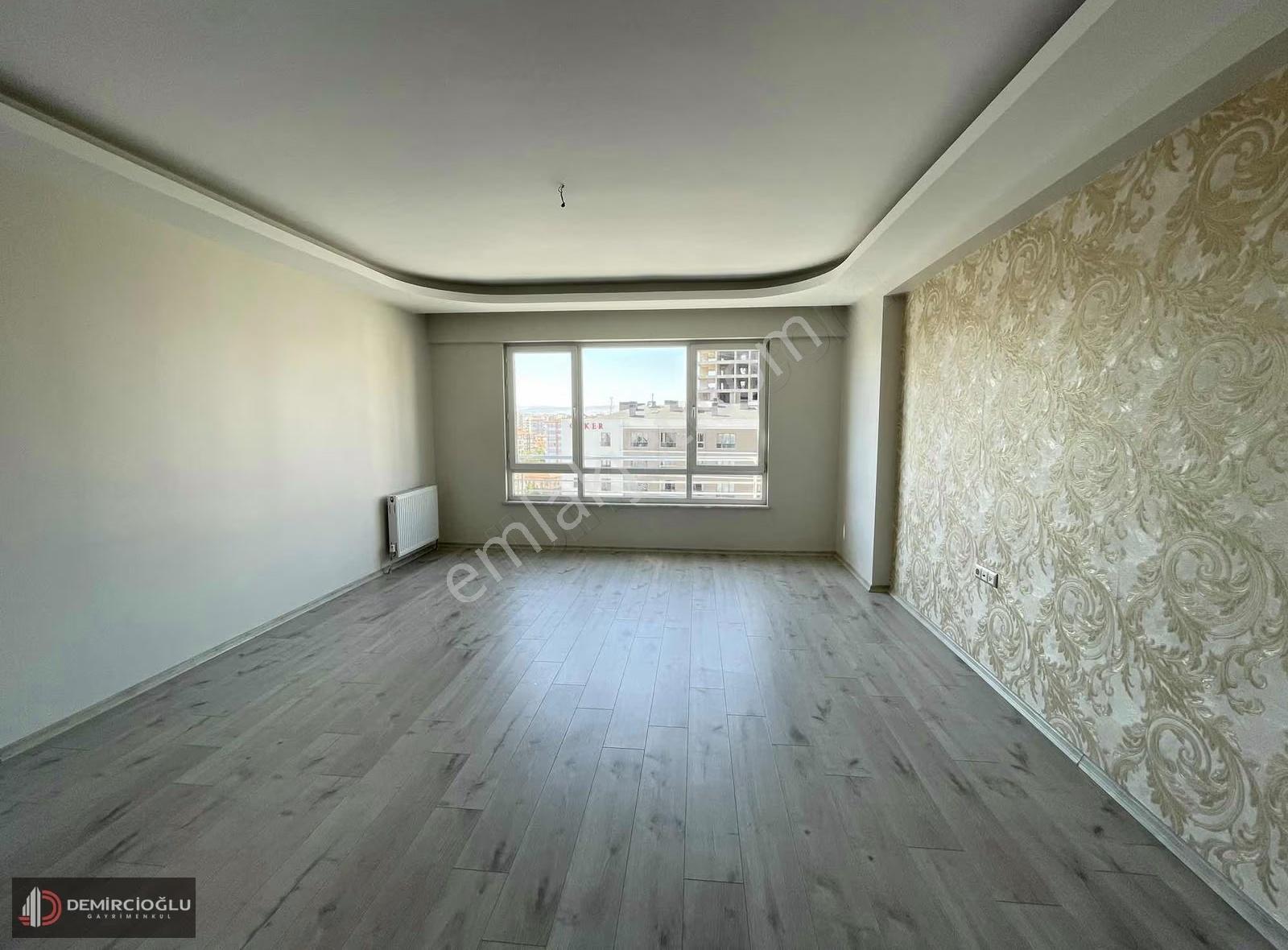 Gülük Mah/3+1/site İçerisinde/kapalı Otopark/165m2 - Görsel 6