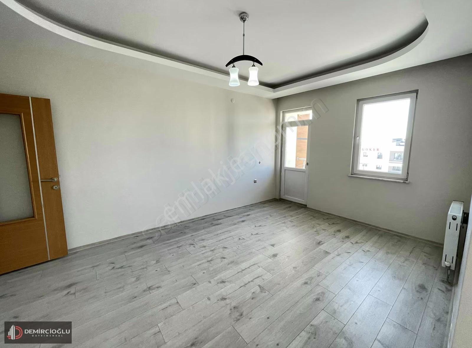Gülük Mah/3+1/site İçerisinde/kapalı Otopark/165m2 - Görsel 14