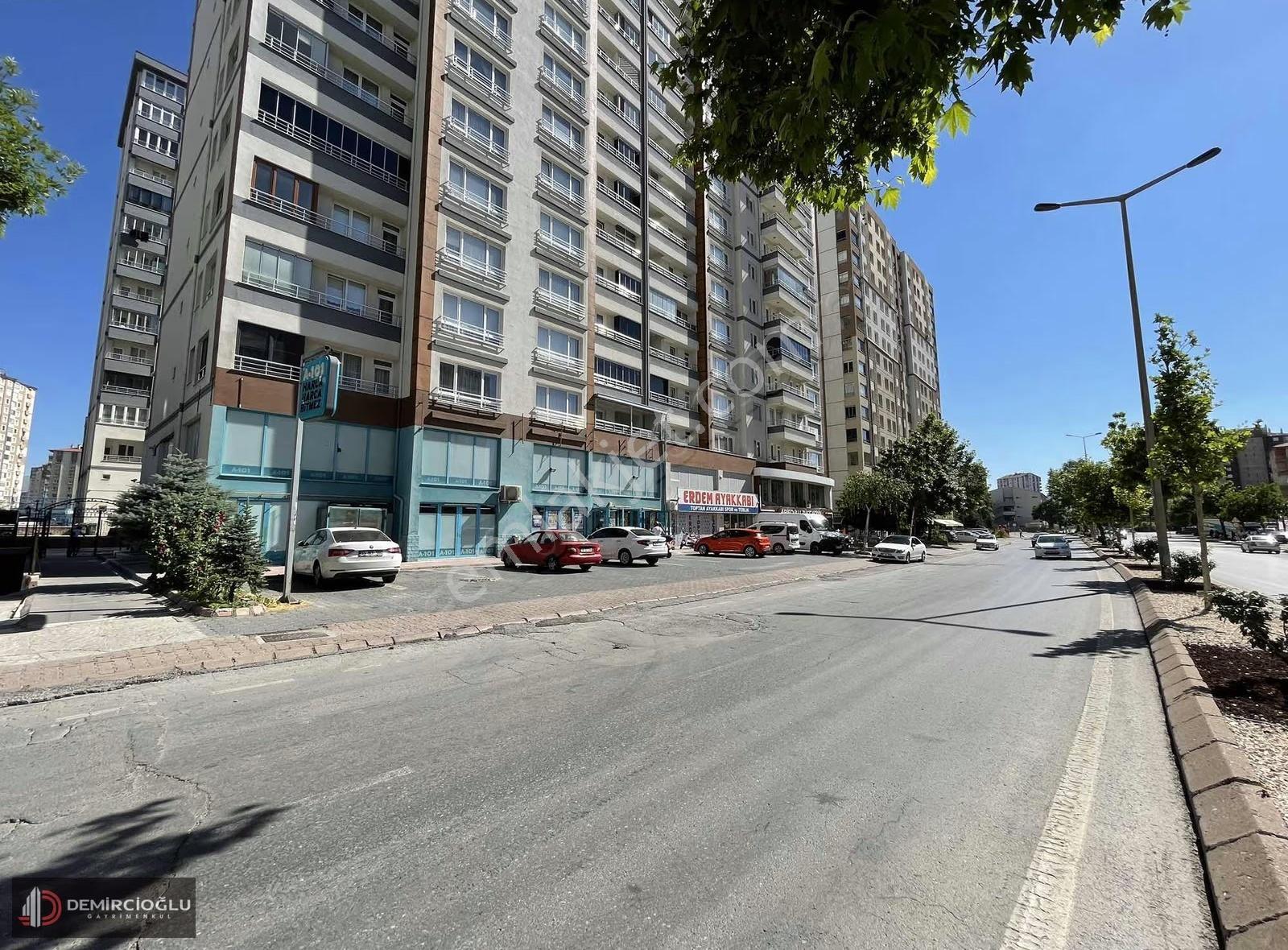 Gülük Mah/3+1/site İçerisinde/kapalı Otopark/165m2 - Görsel 26