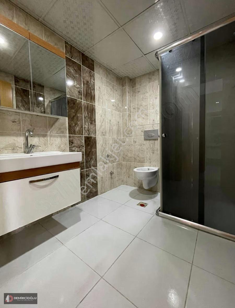 Gülük Mah/3+1/site İçerisinde/kapalı Otopark/165m2 - Görsel 9