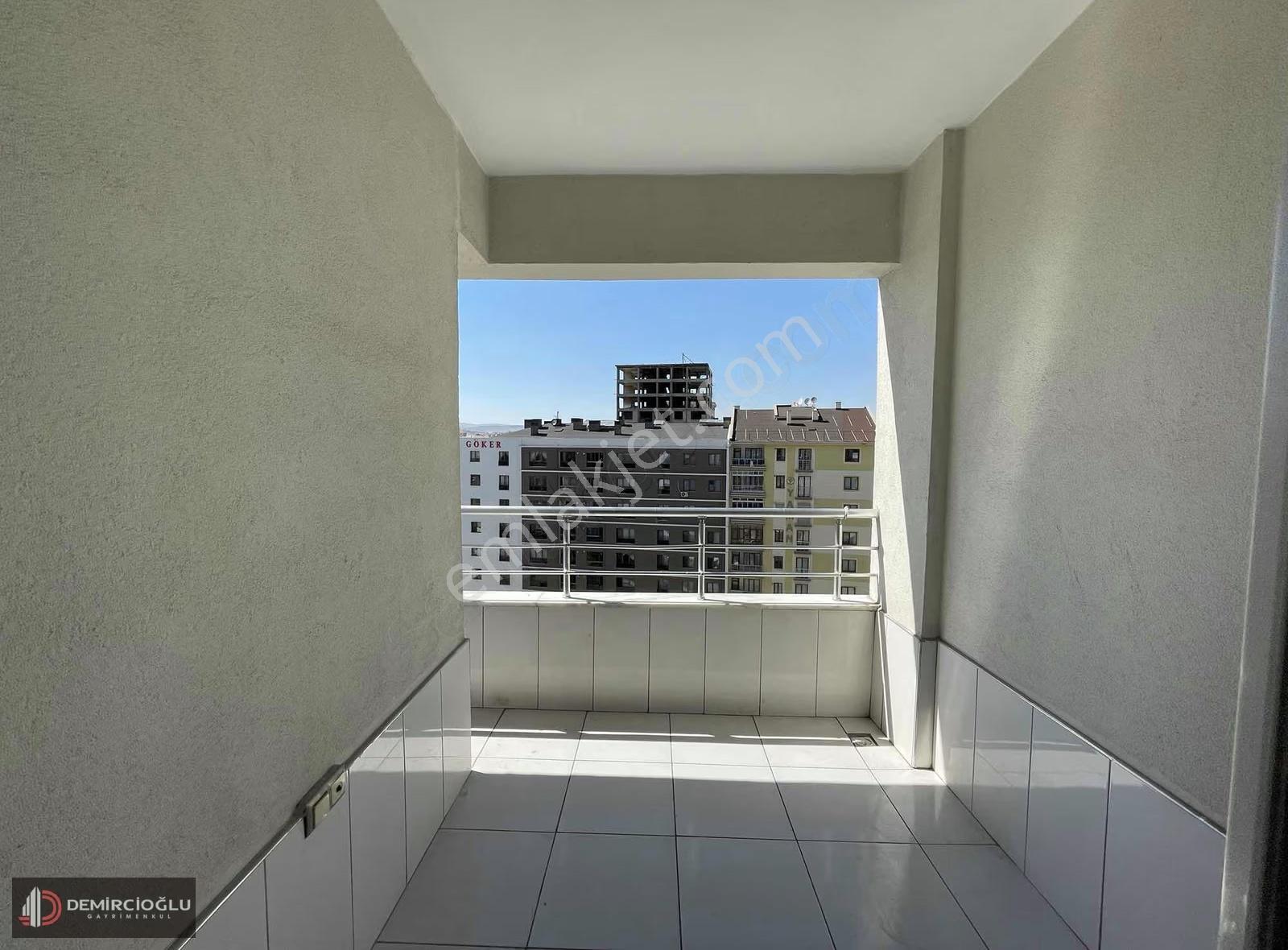 Gülük Mah/3+1/site İçerisinde/kapalı Otopark/165m2 - Görsel 22