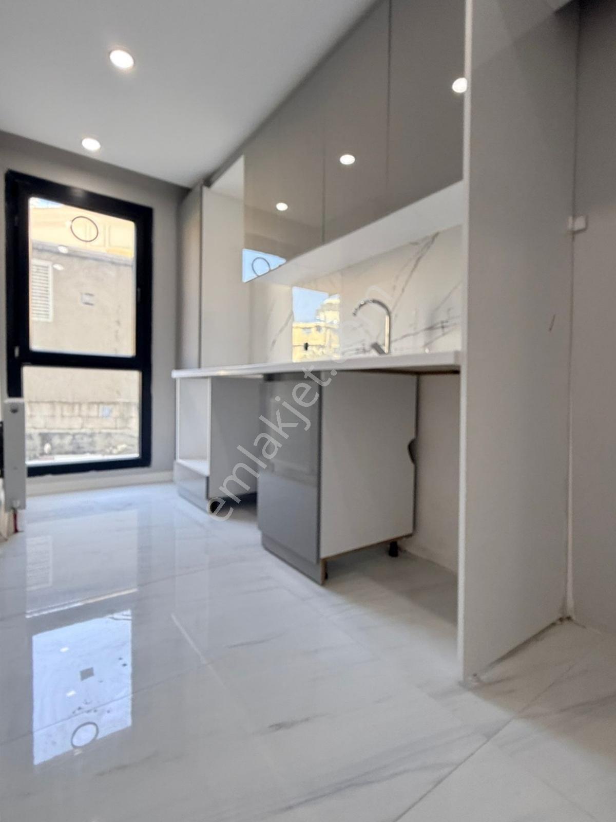 Butik Site İçinde Kapalı Otoparklı Satılık 2+1 Düz Diriş Daire - Görsel 32