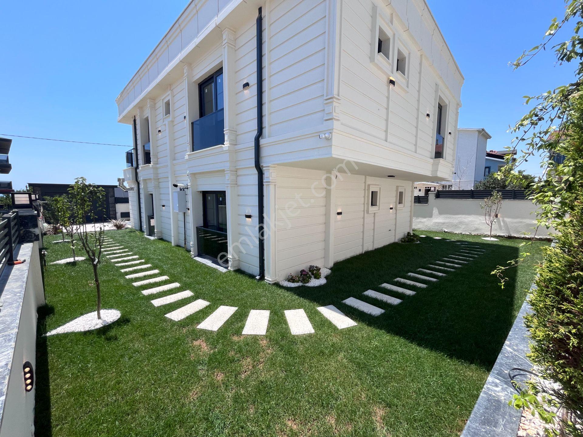 Yeniçiftlikte Ayrıcaklı Yaşam Sunan 350 M2 Arsa Paylı Havuzlu Müstakil Villa - Görsel 7