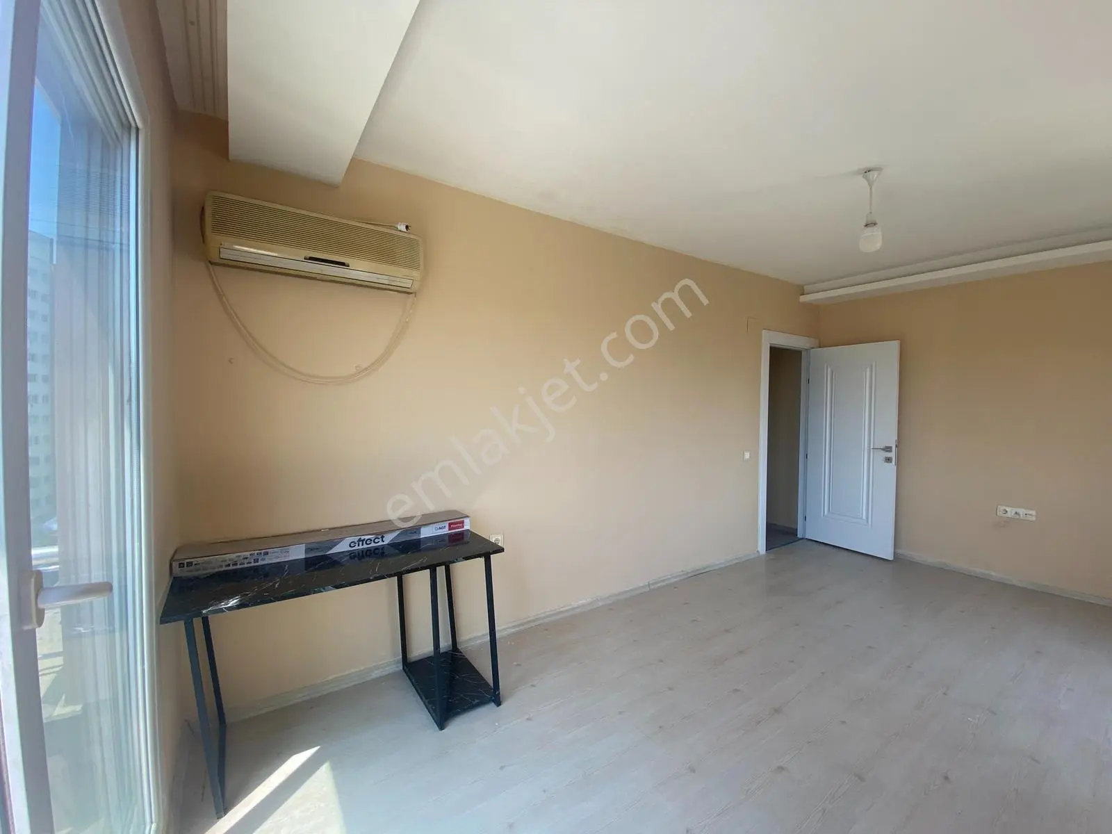 Mersin Yenişehir Çiftlikköy 'de Geniş 1+1 Kiralık Daire - Görsel 22