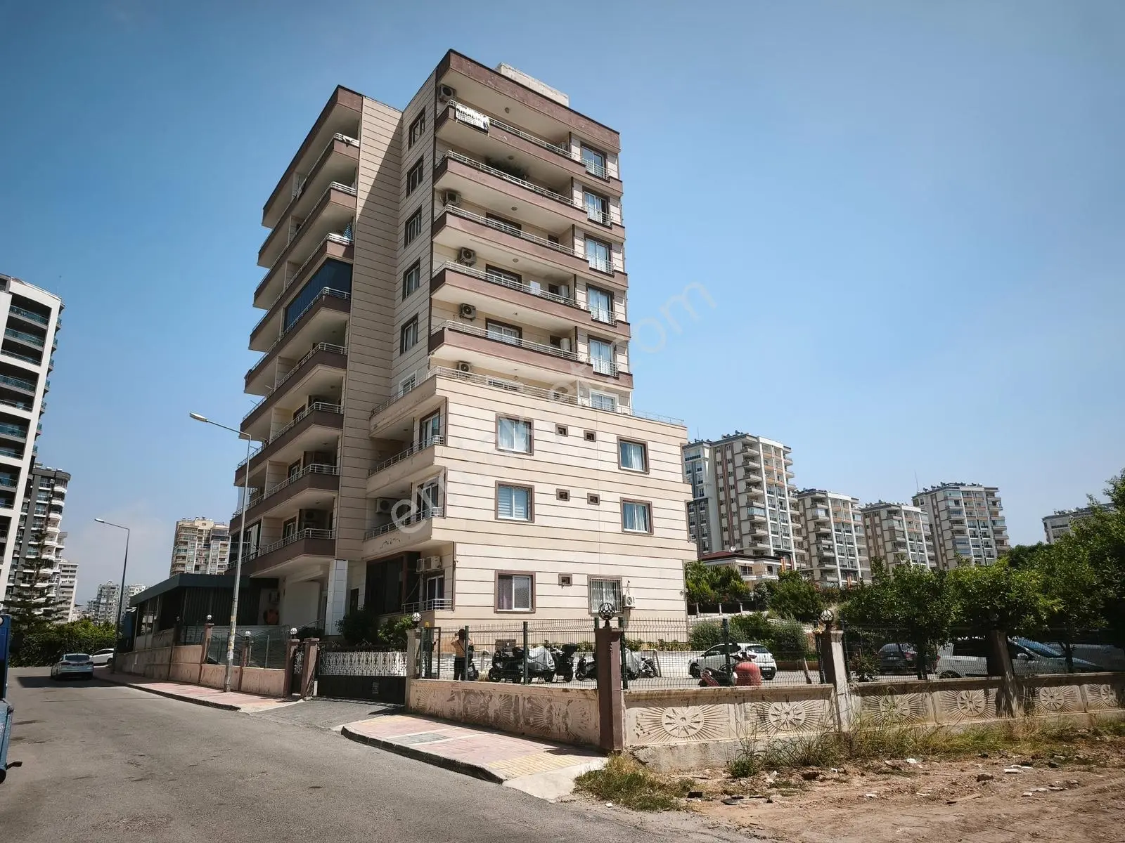 Mersin Yenişehir Çiftlikköy 'de Geniş 1+1 Kiralık Daire - Görsel 27