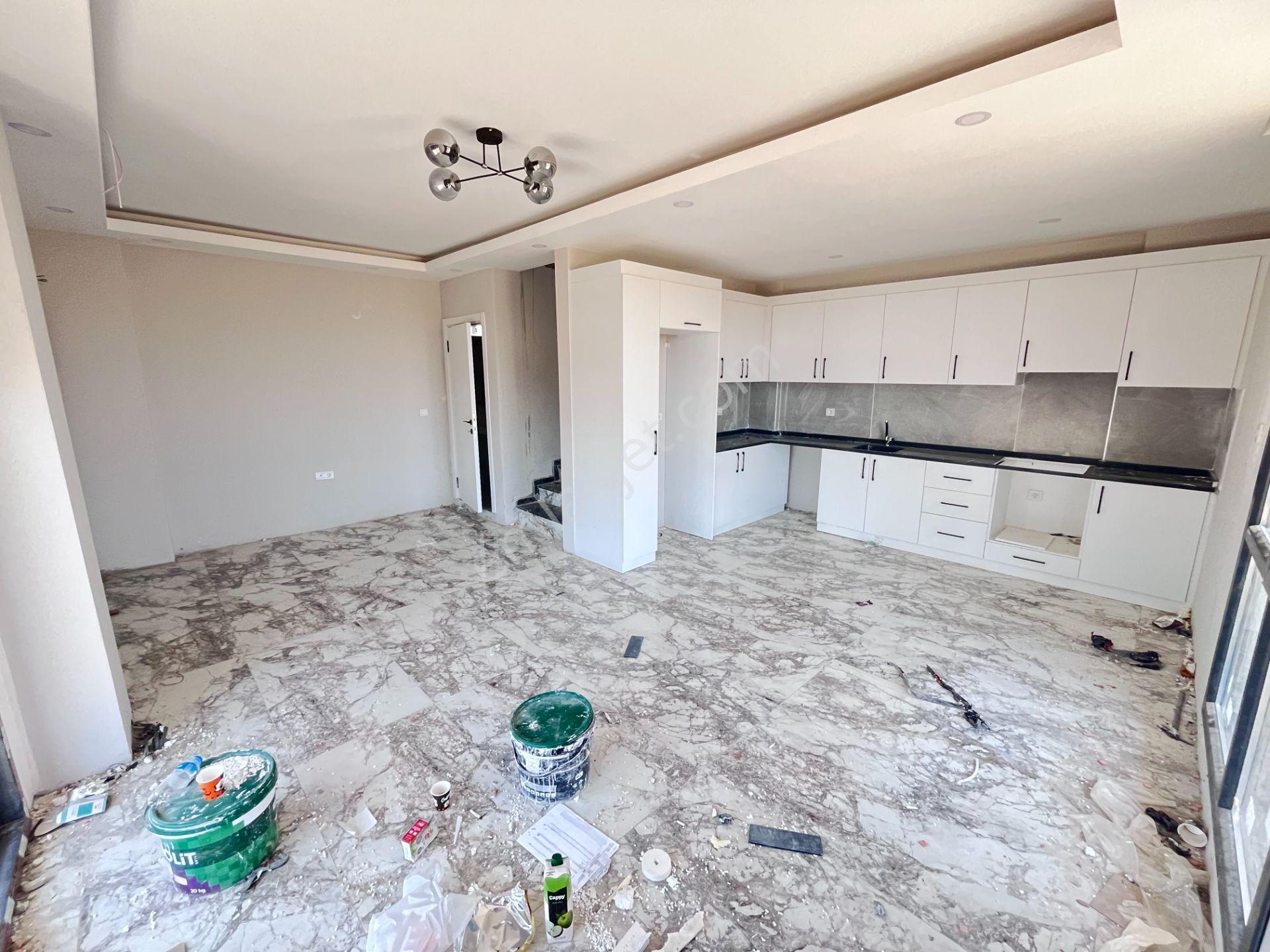 15 Güne Teslim Köşe Parsel Kapanmaz Manzaralı Havuz Uygun Villa - Görsel 7