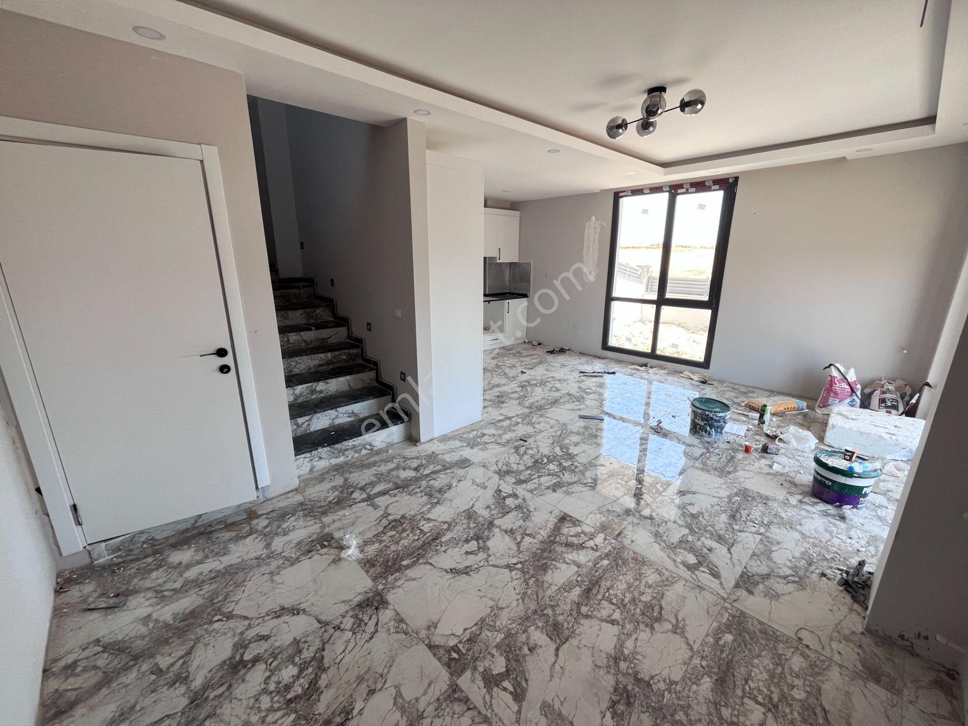 15 Güne Teslim Köşe Parsel Kapanmaz Manzaralı Havuz Uygun Villa - Görsel 6