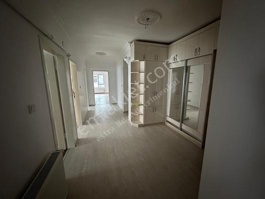 Peyamisefa Mahallesi 3+1 Kiralık Daire - Görsel 24