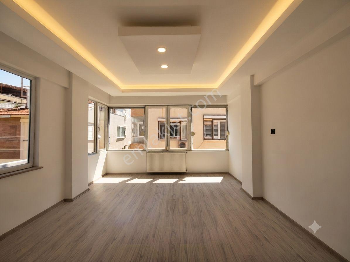 Aktif'ten Akçay'da Muhteşem Lokasyonda Denize 100mt Mesafede Full Yapılı 2+1 Daire - Görsel 8