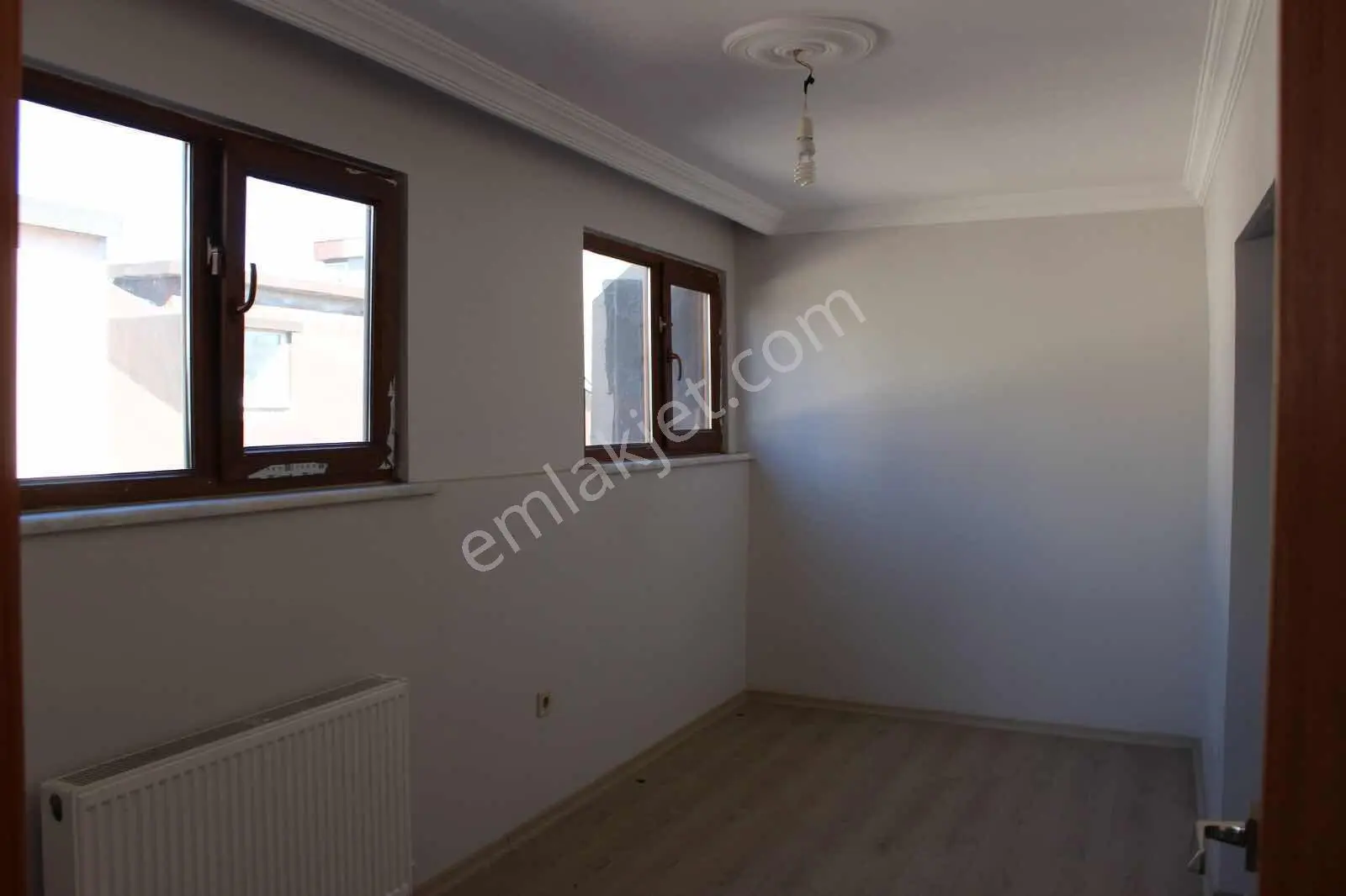 Armağanevler'de Teraslı 3+2 Dubleks Metroya 300 Metre Mesafe - Görsel 33