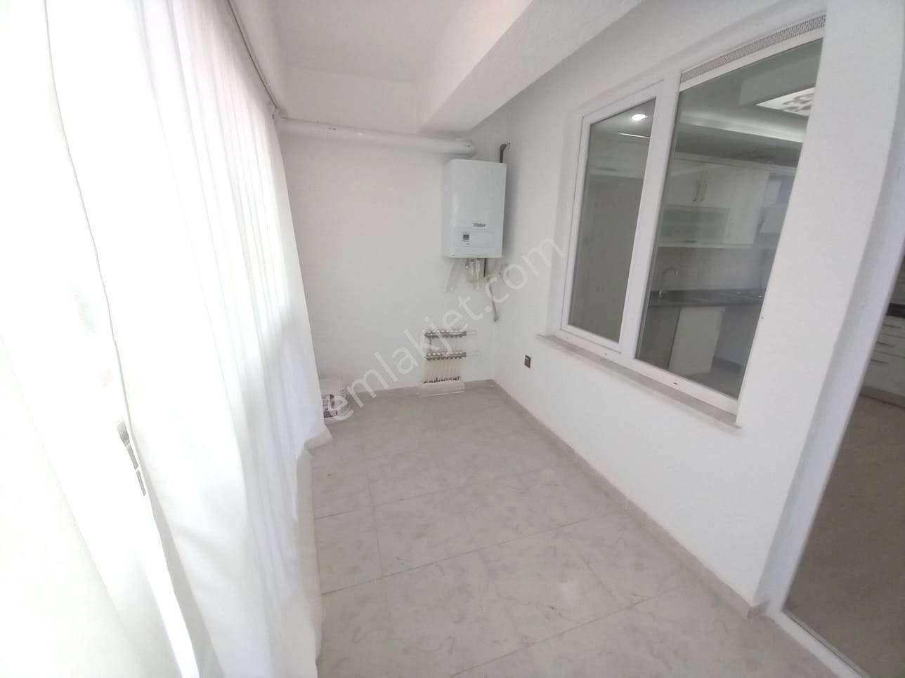 71 Evler Mahallesi Açelya Tramvay Durağı Önü 3+1 Kiralık Daire - Görsel 12