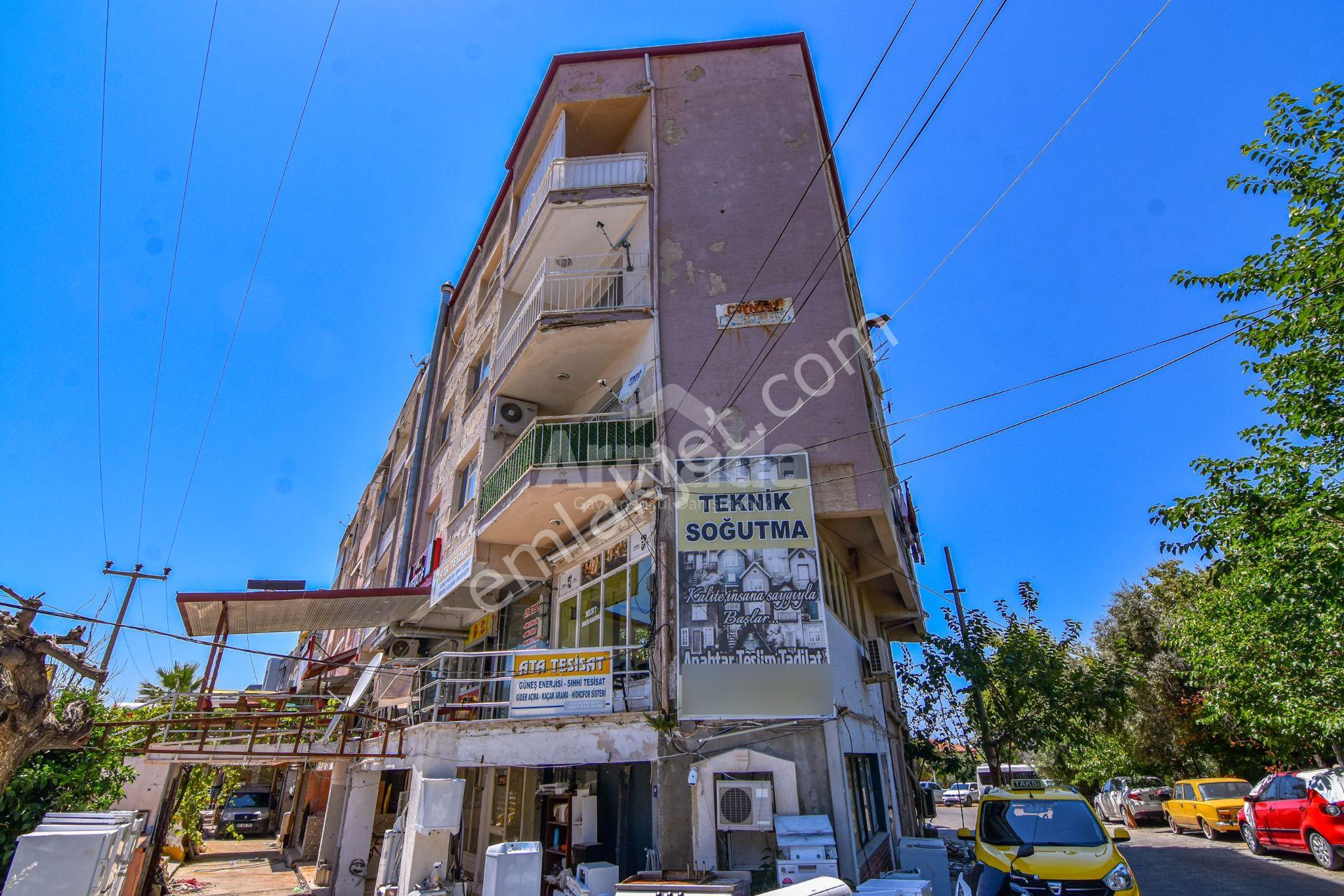 Kuşadası Güzelçamlı Milli Park Caddesi Satılık Kiracılı Dükkan