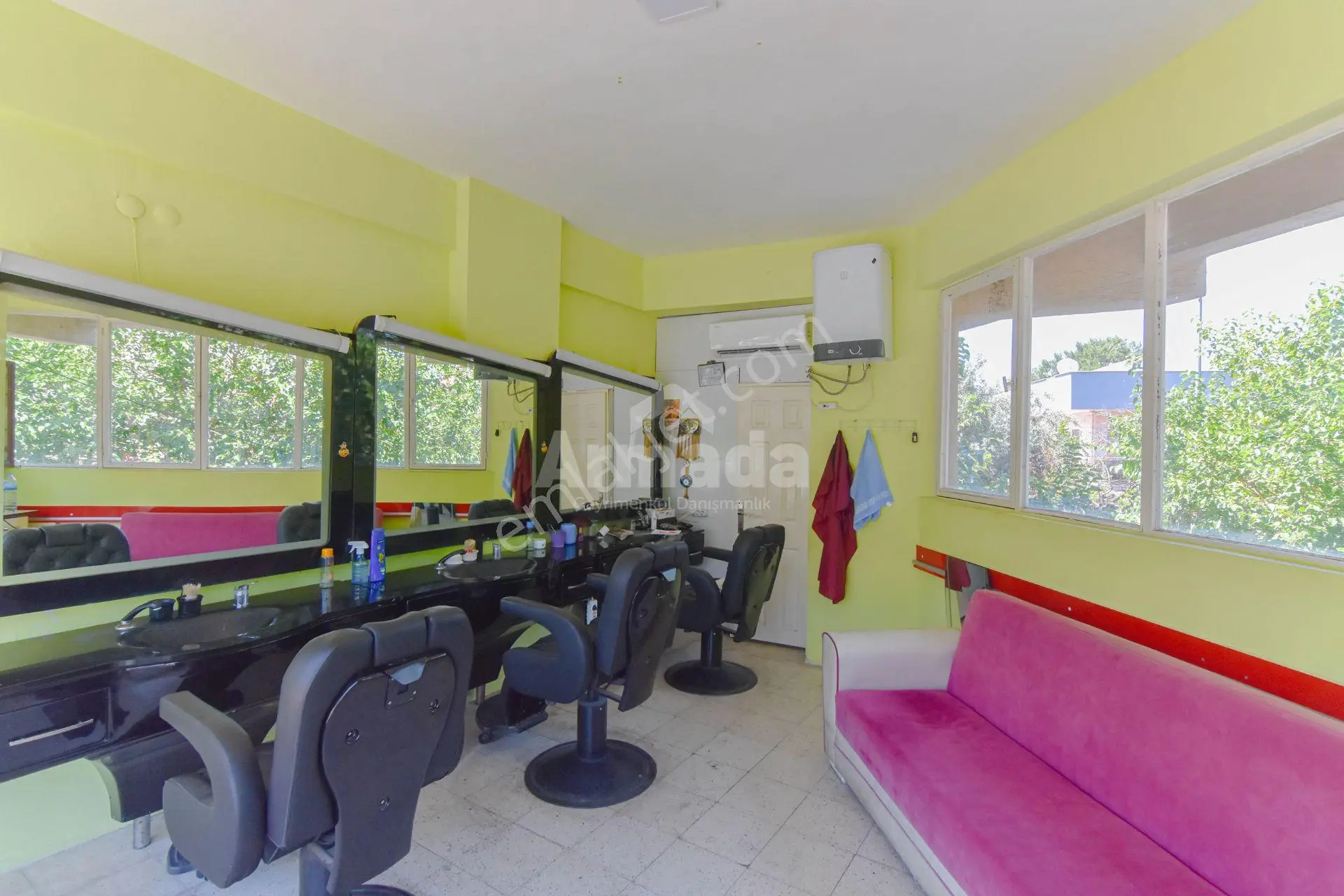 Kuşadası Güzelçamlı Milli Park Caddesi Satılık Kiracılı Dükkan - Görsel 3