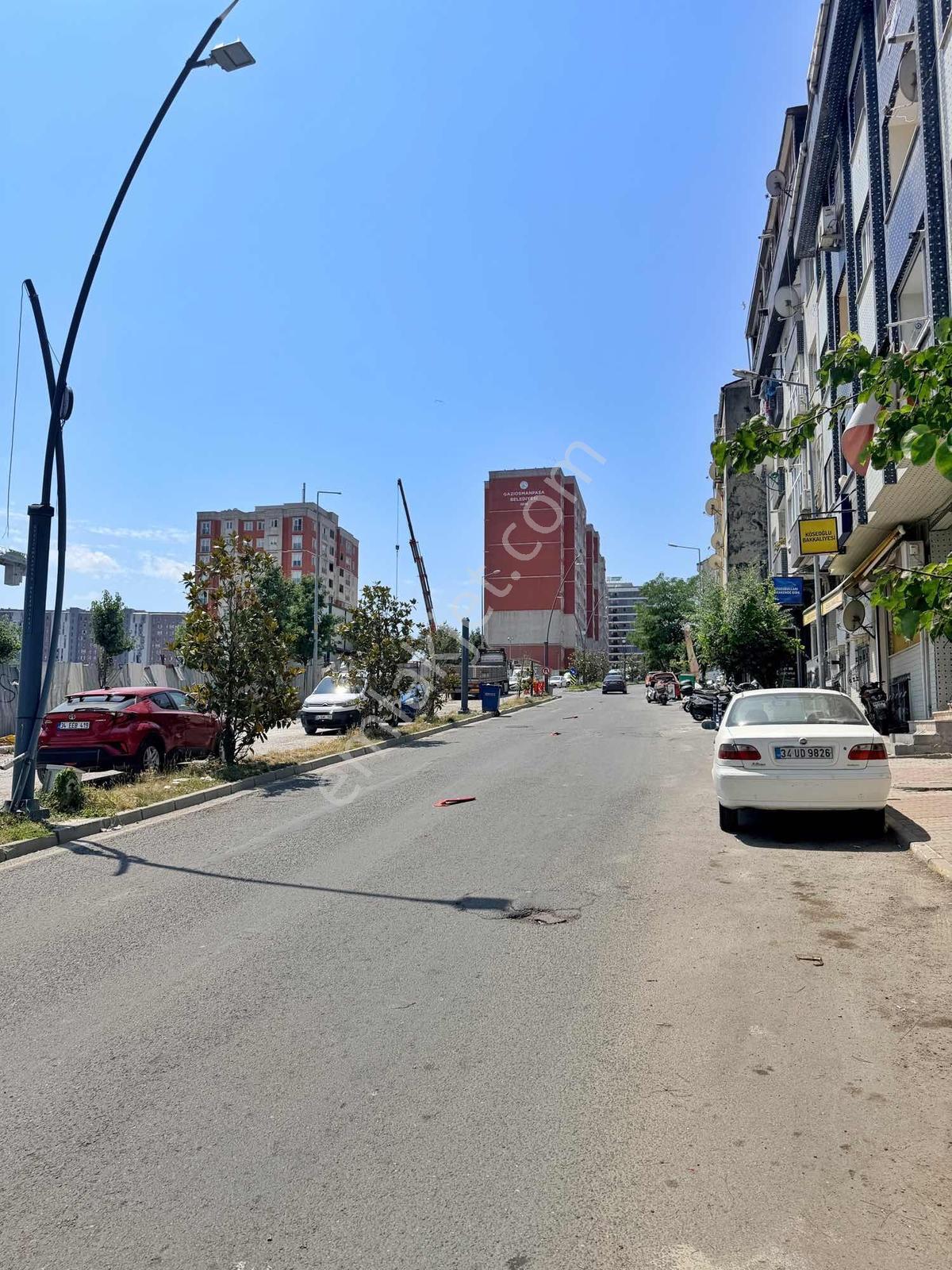 Familyadan Sarıgöl Mah 2+1 Balkonlu K.uygun 85m2 Orta Kat Daire