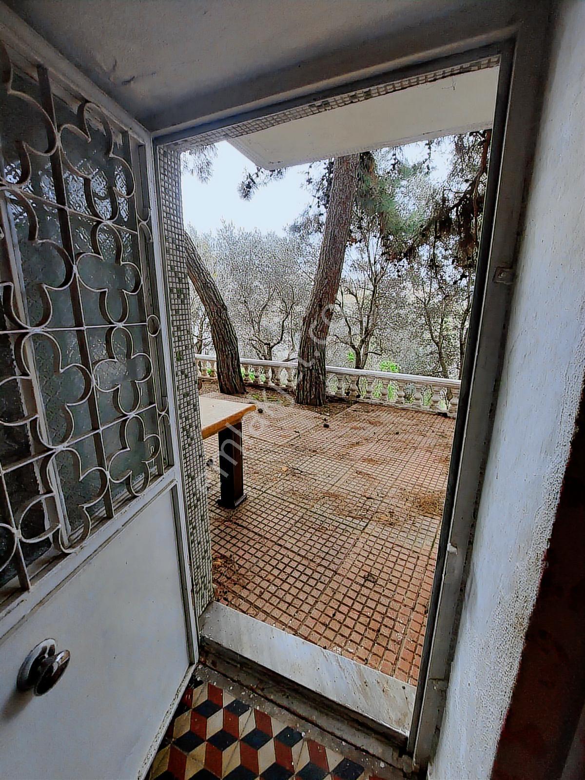 Tavşancıl'da 3 Dönüm İçerisinde Kiralık Eşyalı Ters Dubleks - Görsel 5