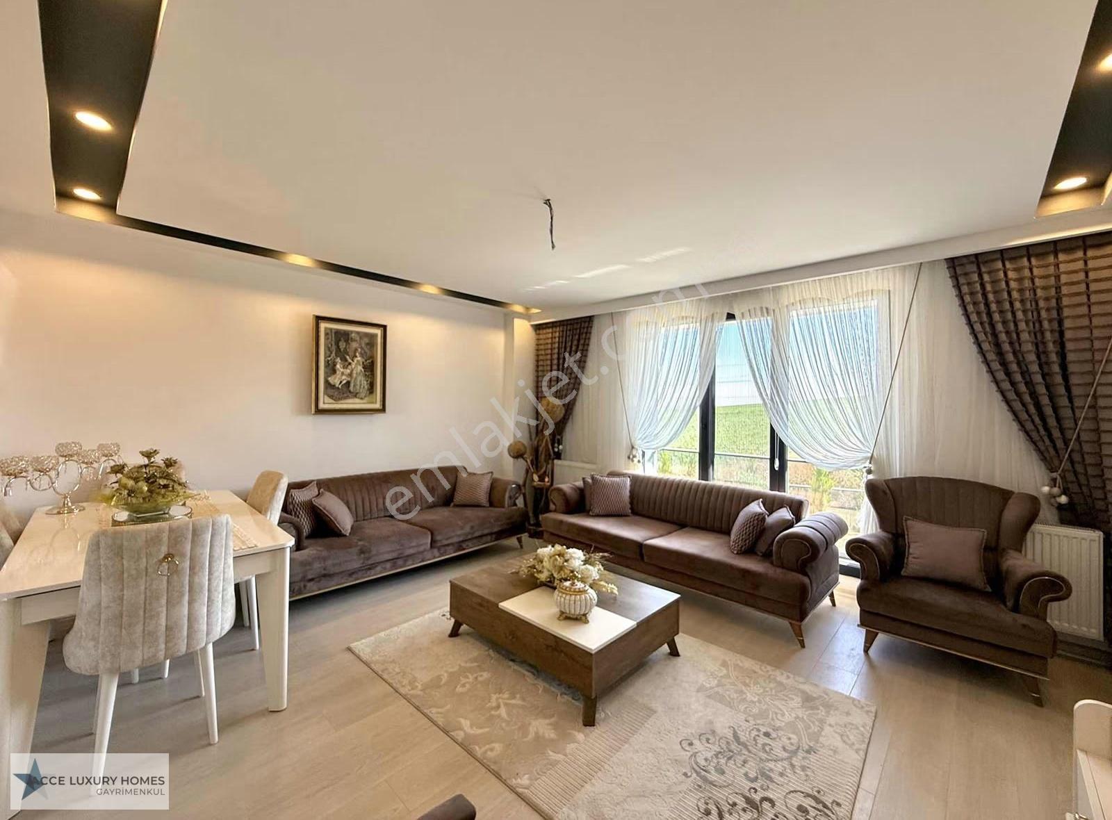 Havuzlu Sitede Özel Yapım Kapalı Kış Bahçeli 2,5+1 Satılık Daire - Görsel 9