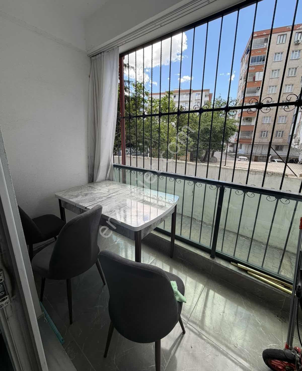 Tesısler Kavşağında Malabadi Otel Bitişiği Satılık 2+1 Daire - Görsel 8