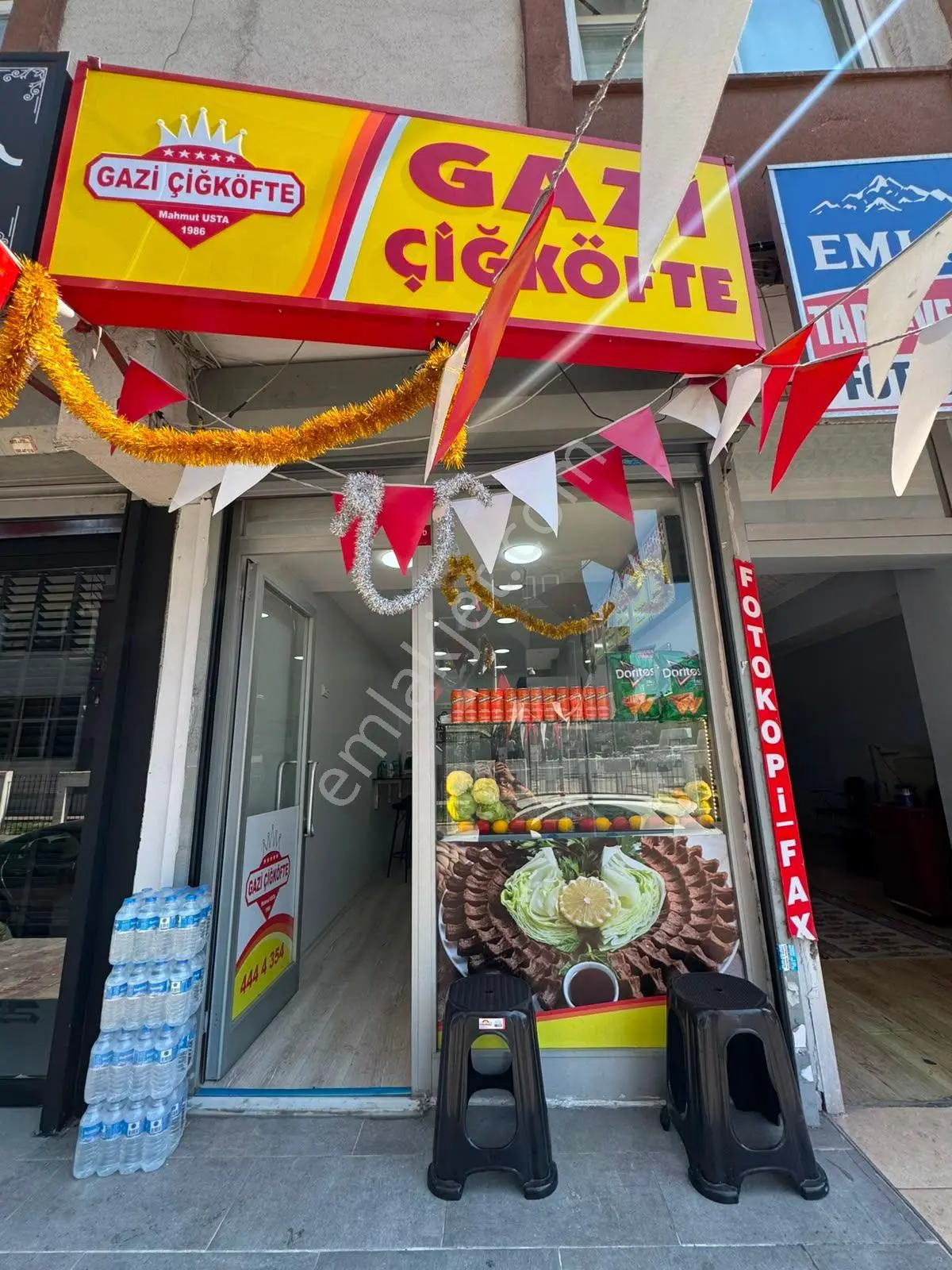 Türkiye Emlak Esenler Menders Mah 20m² Kiralık Dükkan