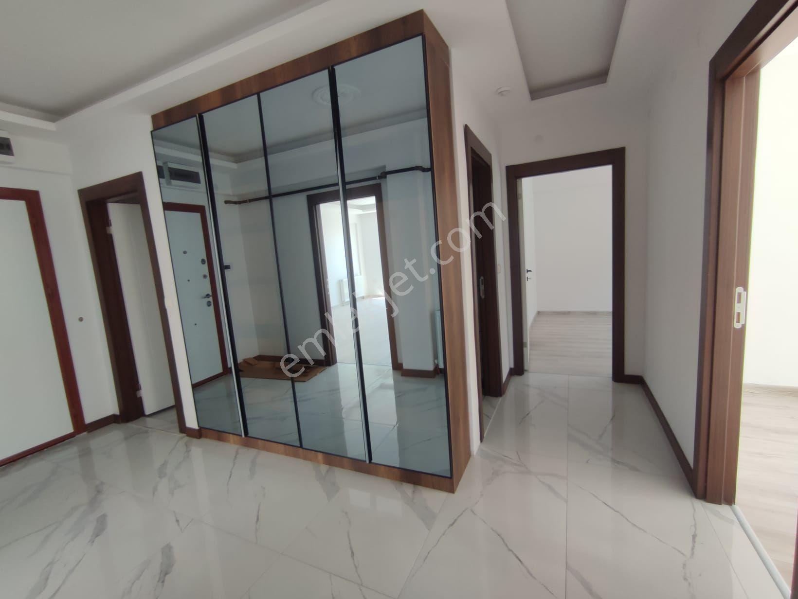Başpınar Mah. 1131. Sokak'ta Kiralık 3+1 Lüks Daire - Görsel 12