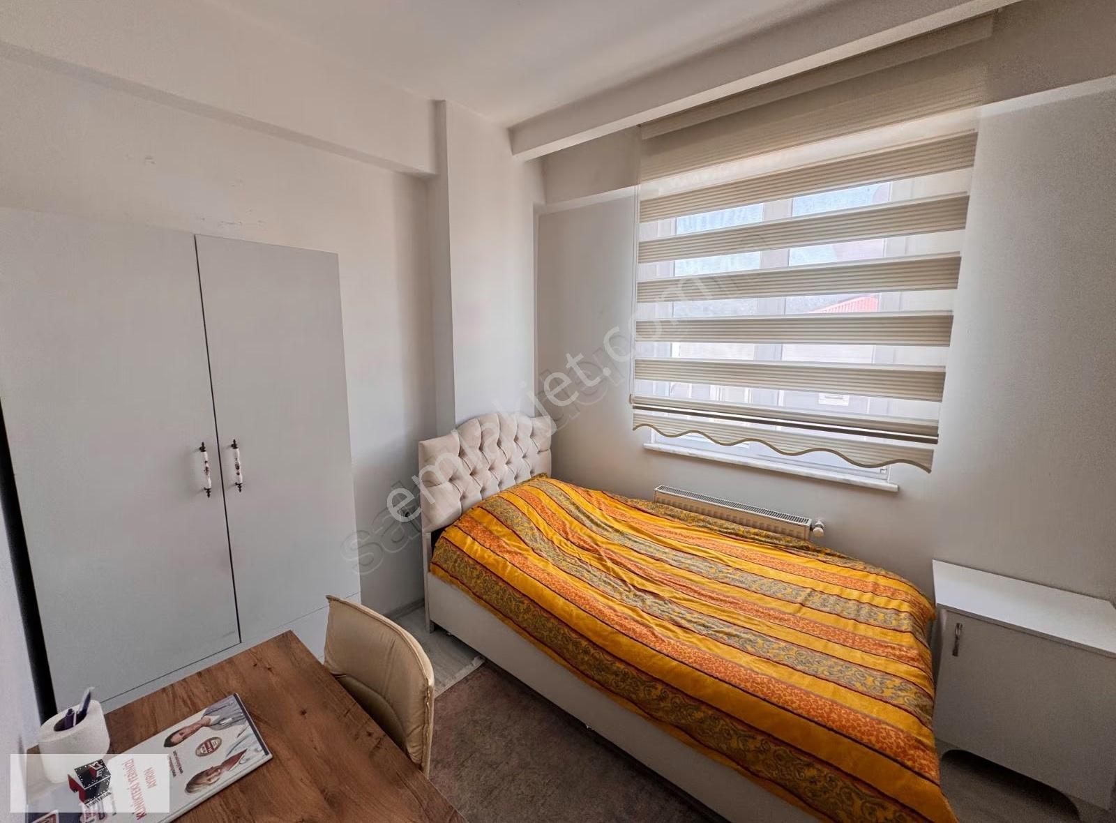 Umut Emlak'tan Eşyalı Kiralık Daire