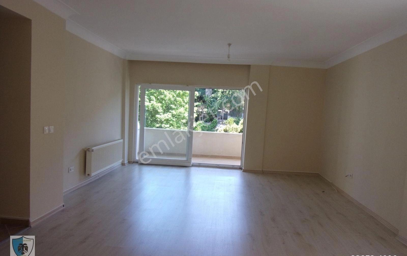 Tarabya Sanatçılar Sitesinde 3+1 140 Metrekare Muhteşem Kiralık Daire - Görsel 2