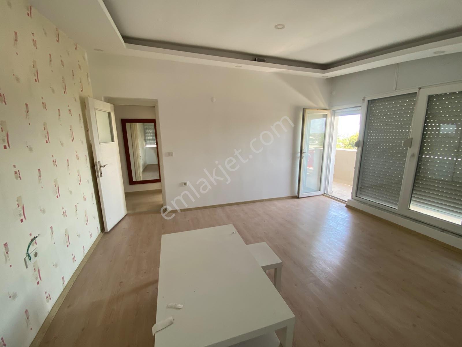 Üniversiteye Yakın Manzaralı Geniş Kiralık 1+1 Daire ! - Görsel 2