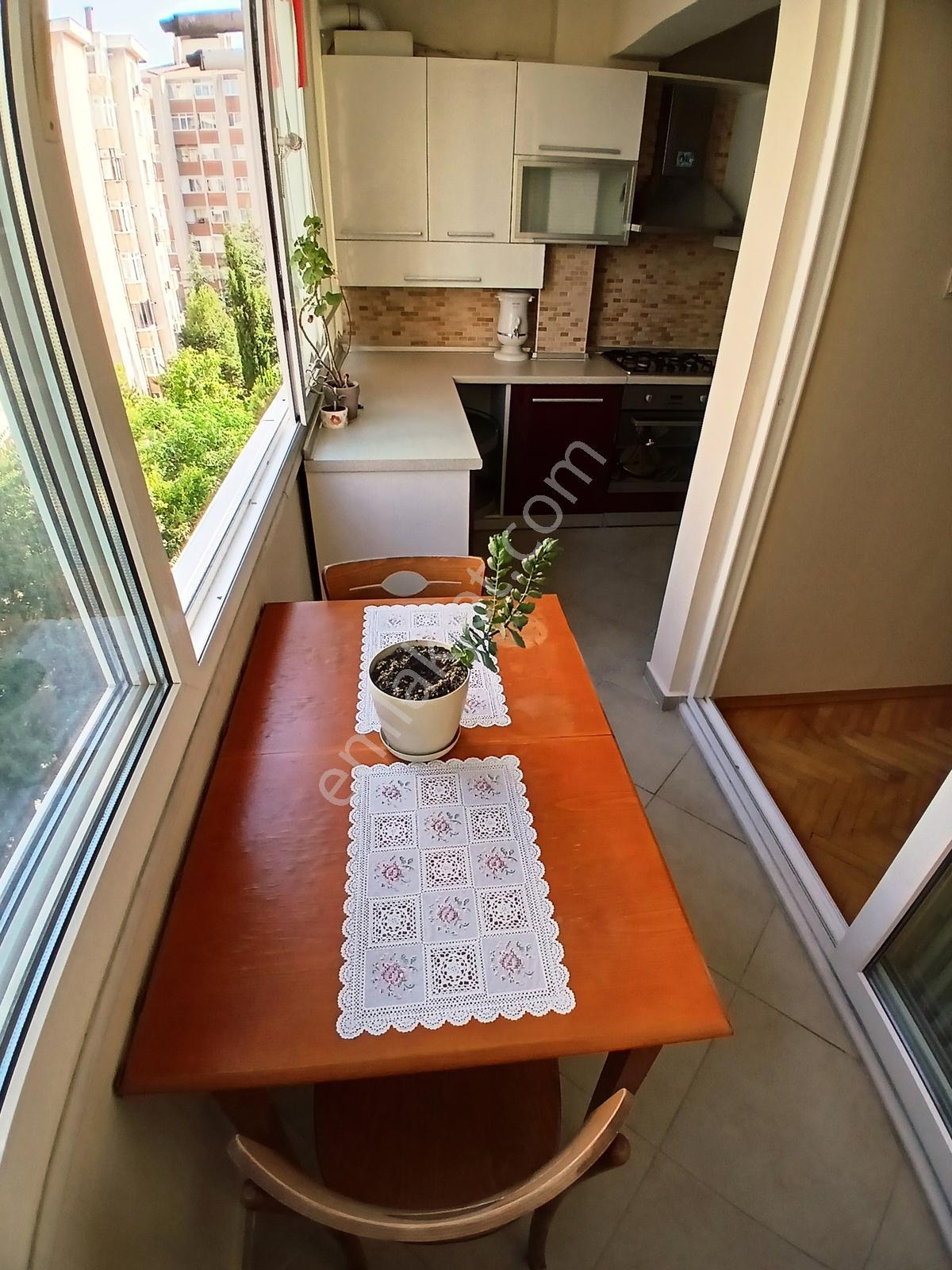 Kozyatağı Oyak C Sitesinde Satılık 3+1 Daire - Görsel 2