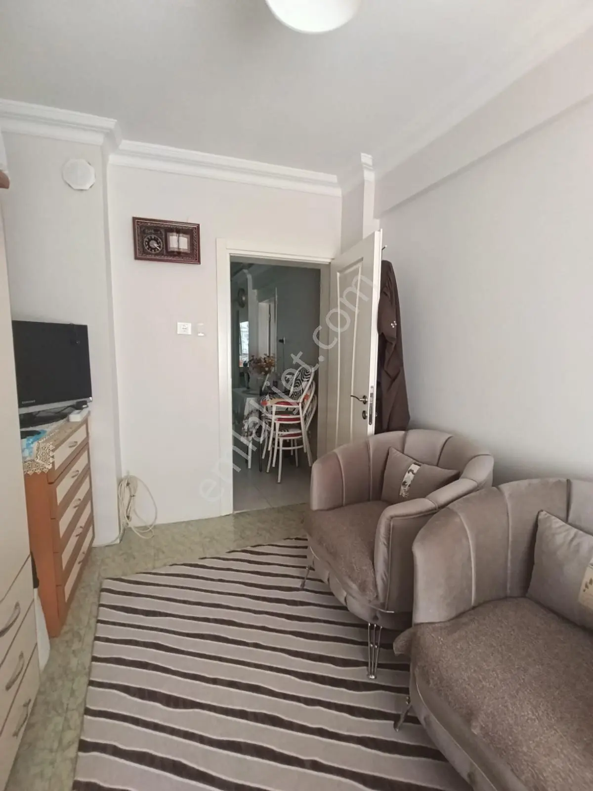 Selçukbey Mahallesinde 130m2 2+1 Geniş Mulkiyetli Satılık Daire - Görsel 8