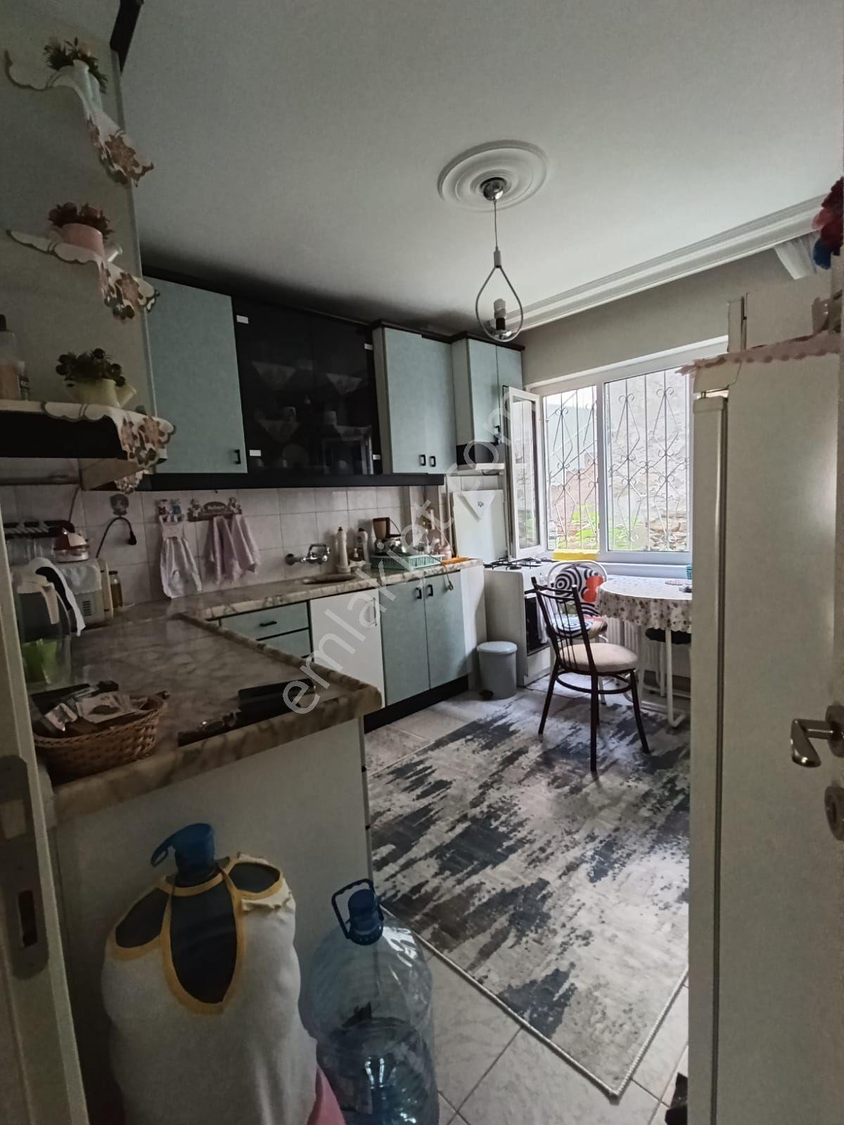 Selçukbey Mahallesinde 130m2 2+1 Geniş Mulkiyetli Satılık Daire - Görsel 19