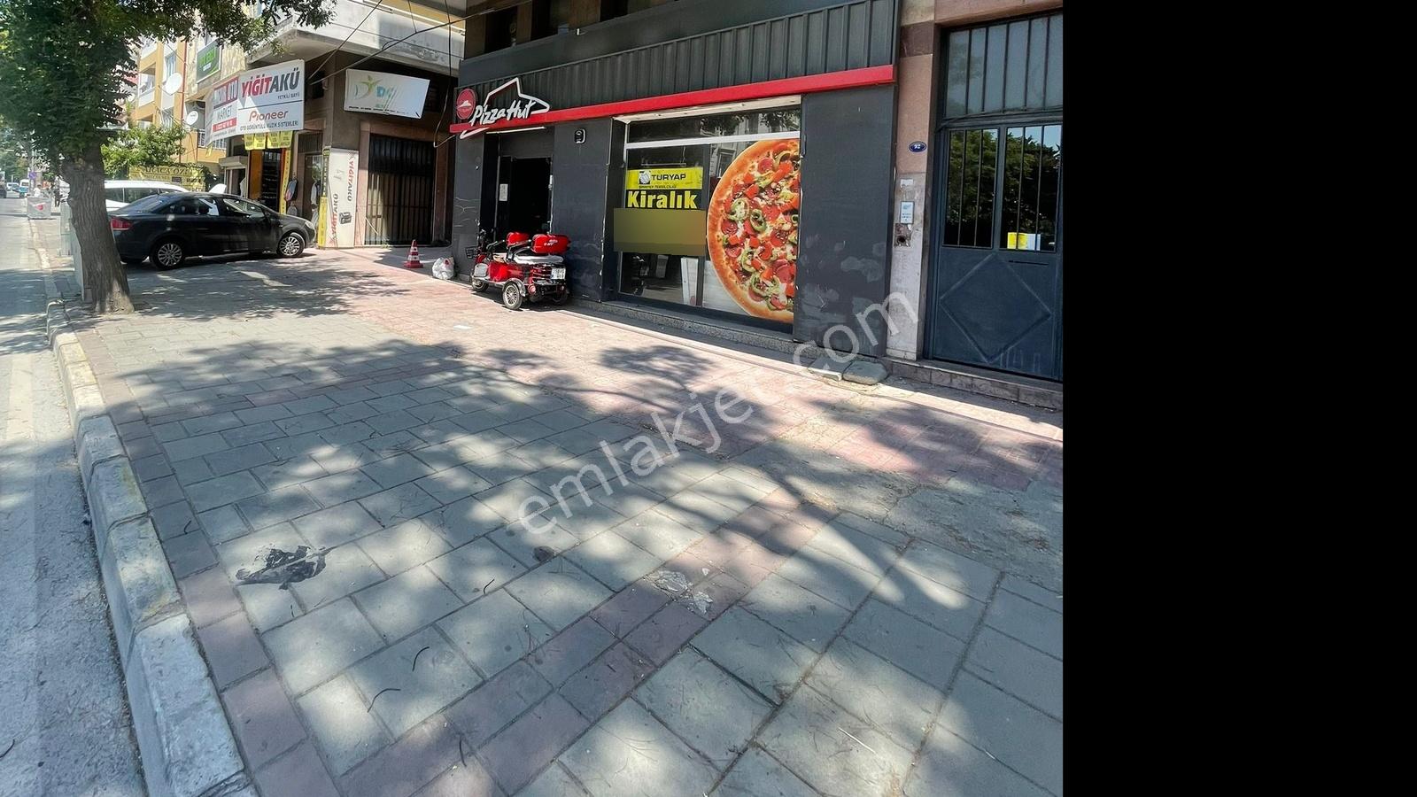 Buca Hürriyet Mh Mehmet Akif Cad. Üzeri Bacalı Kiralık İşyeri - Görsel 14