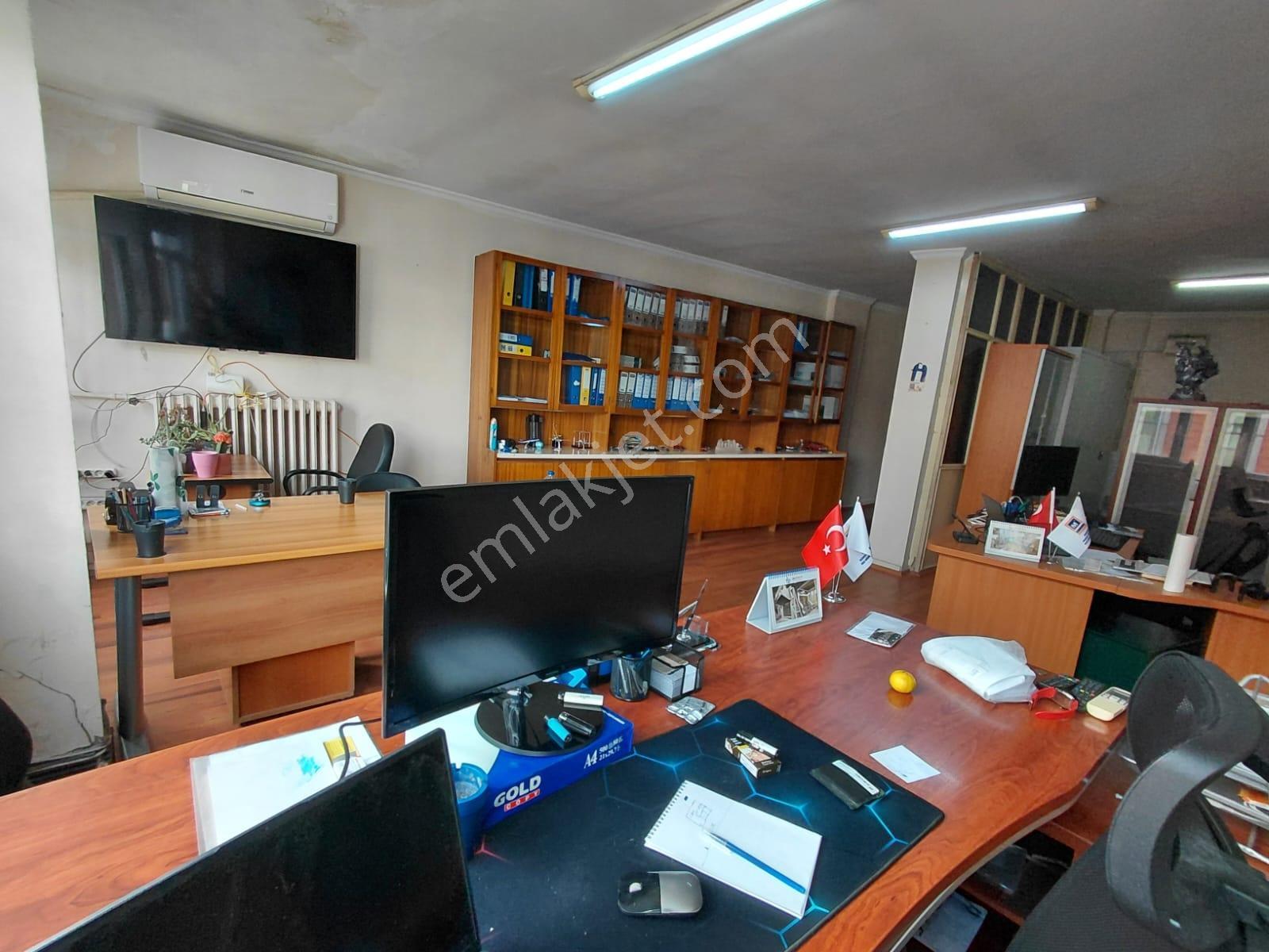 Mecidiyeköy Metroya Yakın 50m² Full Eşyalı Kiralık Ofis - Görsel 20