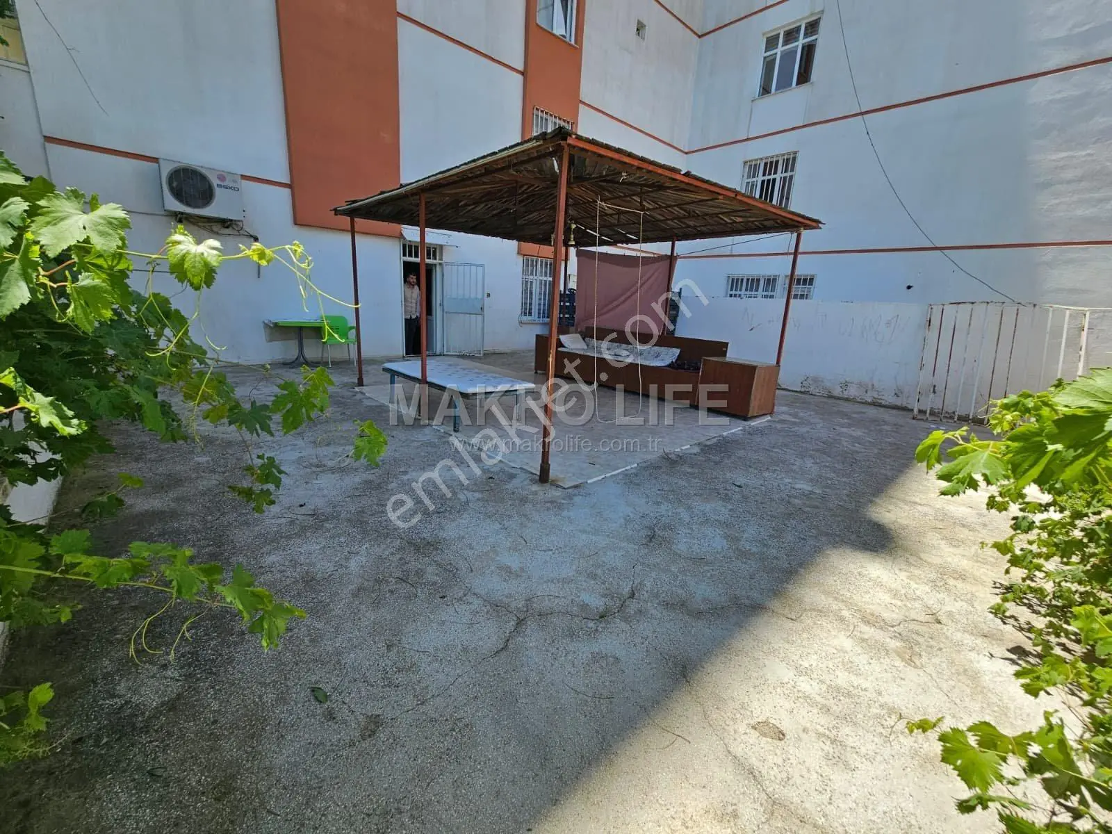Musa Anter Cadde Üzeri Acil Satılık Teraslı Fırsat 3+1 Yapılı Daire - Görsel 3