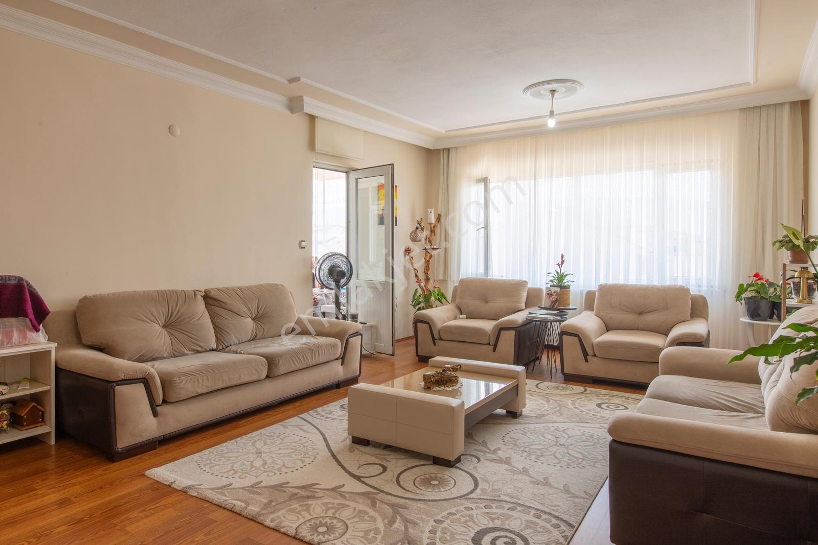 Ösenek Sitesi'nde Güneybatı Cepheli, Bireysel Garajlı, Ferah 3+1 - Görsel 12