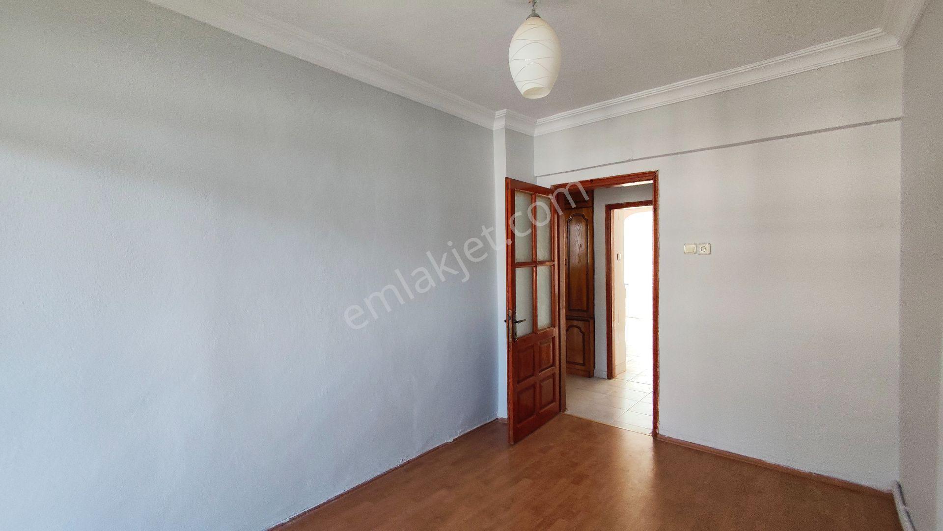 Era Söz Gayrimenkul’den Adnan Menderes Mahallesi’nde Kiralık 3+1 Ara Kat Daire - Görsel 12
