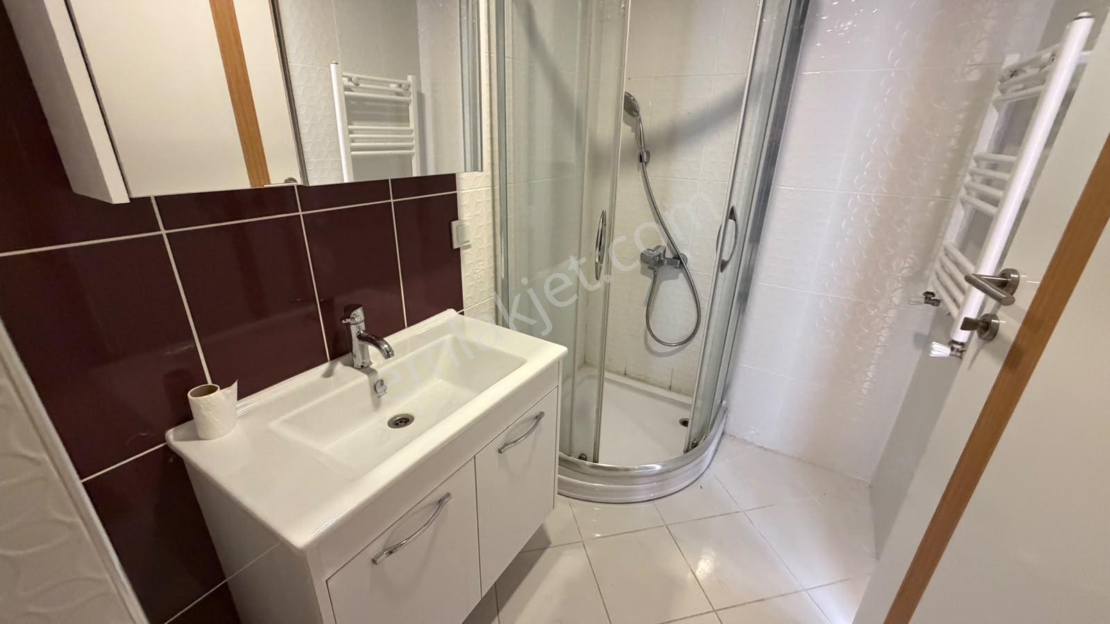 Adnan Kaveci Mah. Ahenk İstanbul Sitesi Kiralık 1+1 Daire - Görsel 15