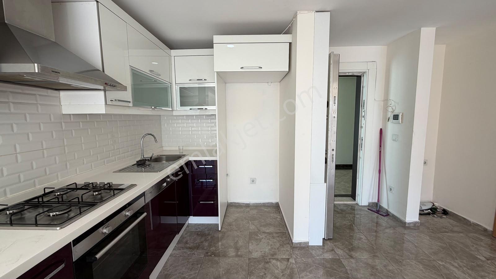 Adnan Kaveci Mah. Ahenk İstanbul Sitesi Kiralık 1+1 Daire - Görsel 21